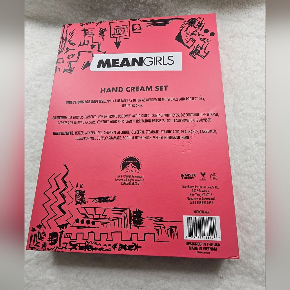 💥DISCONTINUED💥EXCLUSIVE LIMITED EDITION Mean Girls 6pc Hand Lotion Set! - Picture 3 of 14